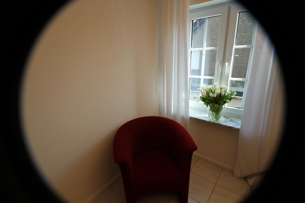 Koeln-Kerpen Boutique-Ferienwohnungen Angela & Maurizio ภายนอก รูปภาพ